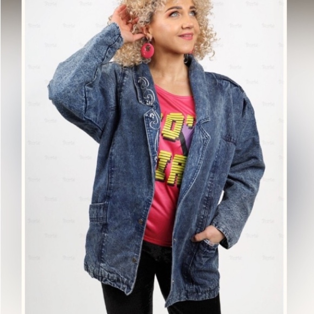 VINTAGE 80’s 90’s Y2K Acid Wash Denim Jacket Embroidered Padded Shoulders L